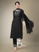 Maharaj Fashion Hub Women's Elegant Kurti Pant Dupatta Set