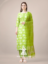 Maharaj Fashion Hub Women's Elegant Kurti Pant Dupatta Set