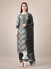 Maharaj Fashion Hub Women's Elegant Kurti Pant Dupatta Set