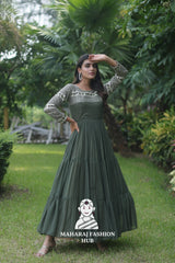 Faux Blooming Fabric Elegance Gown π