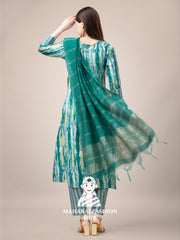 Maharaj Fashion Hub Women's Elegant Kurti Pant Dupatta Set