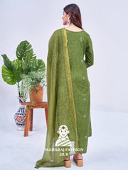 Maharaj Fashion Hub Women's Elegant Kurti Pant Dupatta Set