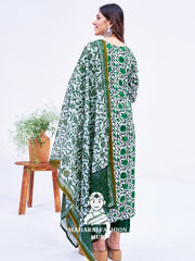 Maharaj Fashion Hub Women's Elegant Kurti Pant Dupatta Set