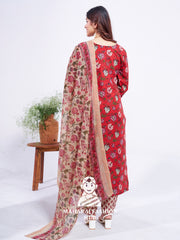 Maharaj Fashion Hub Women's Elegant Kurti Pant Dupatta Set