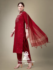Maharaj Fashion Hub Women's Elegant Kurti Pant Dupatta Set