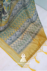 🌸 Bloom in Silver – Premium Linen Sarees for Every Occasion