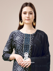 Maharaj Fashion Hub Women's Elegant Kurti Pant Dupatta Set