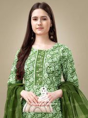 Maharaj Fashion Hub Women's Elegant Kurti Pant Dupatta Set