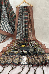 Silken Gold - A Touch of Mysore Majesty