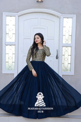 Dazzle Dream β Faux Blooming Gown with Golden Touch