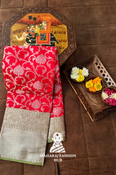 Graceful Kanjivaram Silk Saree with Timeless Zari Detailing