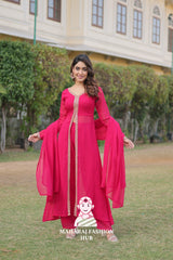 Embroidered Faux Blooming Set with Half Inner Lining