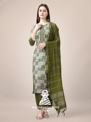 Maharaj Fashion Hub Women's Elegant Kurti Pant Dupatta Set