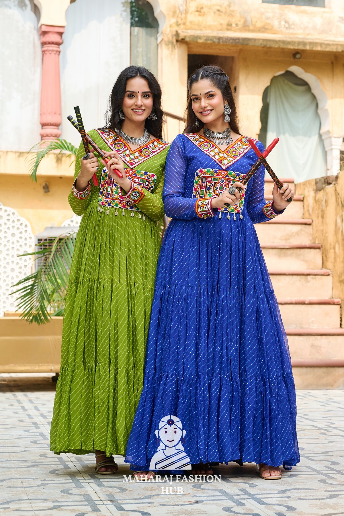 Navratri Special Combo – 12-Meter Flair Laheriya Gown, Don’t Miss Out 🎉👗