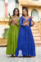 Navratri Special Combo – 12-Meter Flair Laheriya Gown, Don’t Miss Out 🎉👗