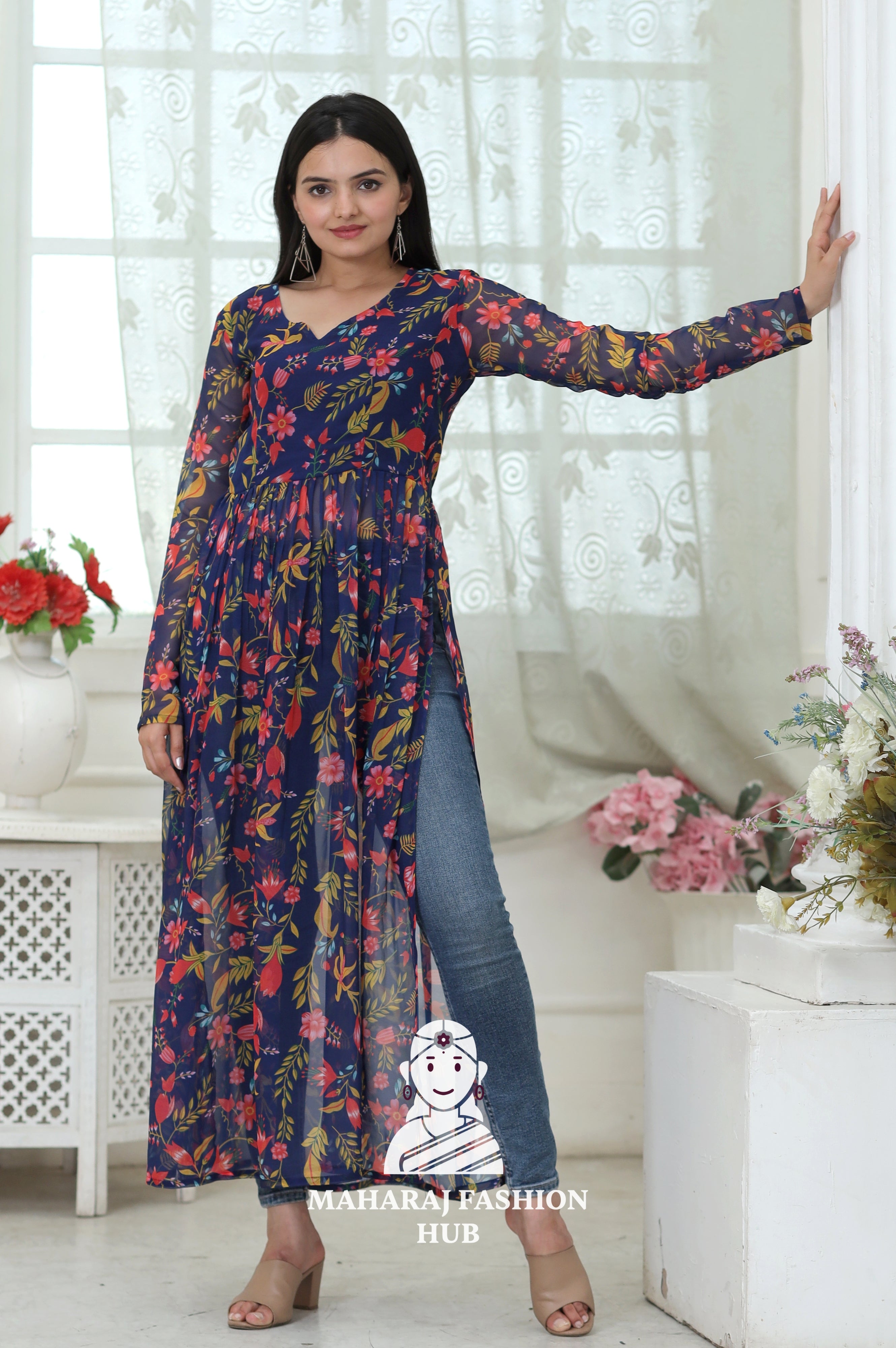 Chic Printed Kurti with Comfortable Inner Lining