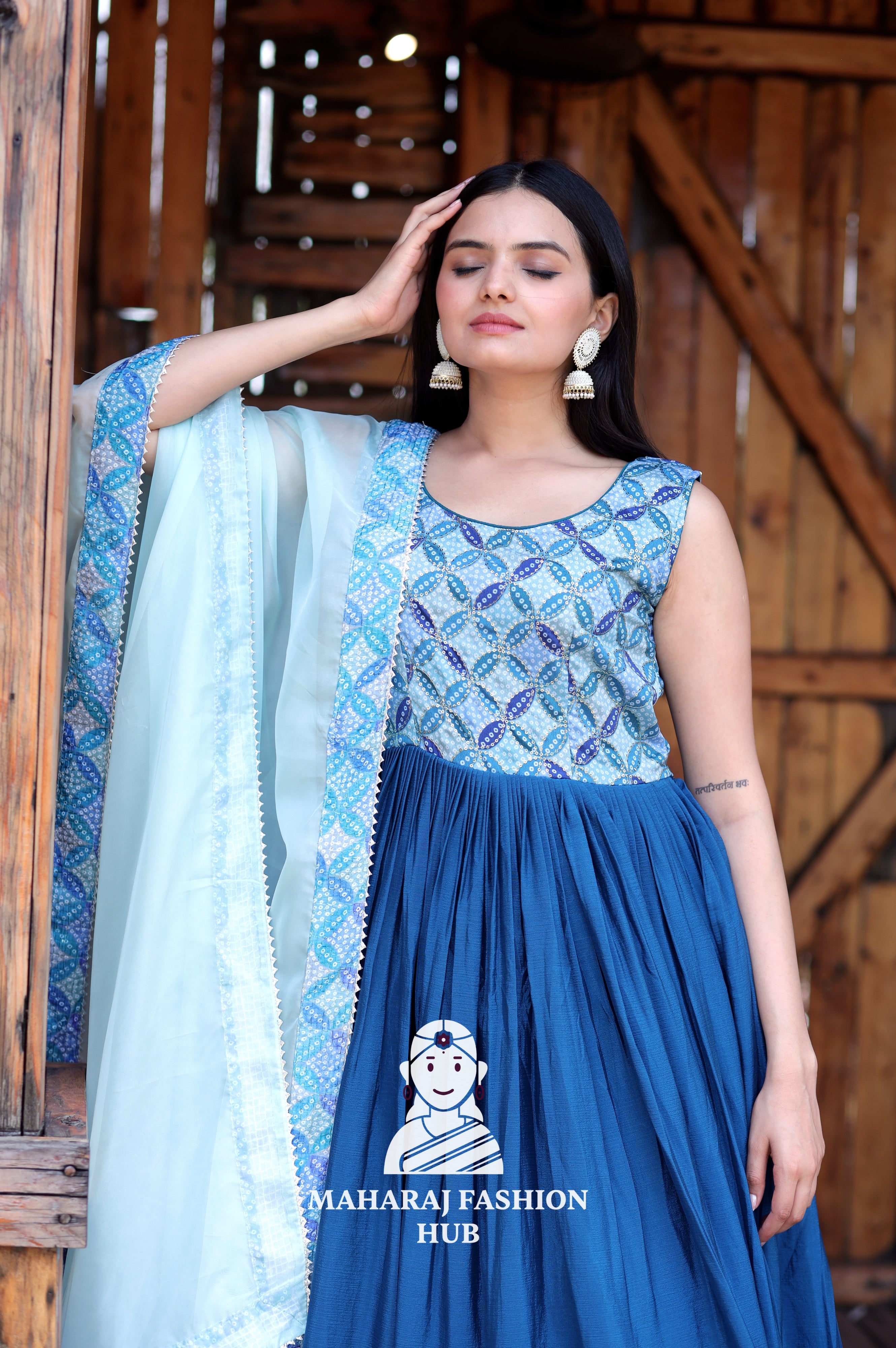 💃 Feel the Flair in This 6m Special Designer Gown
