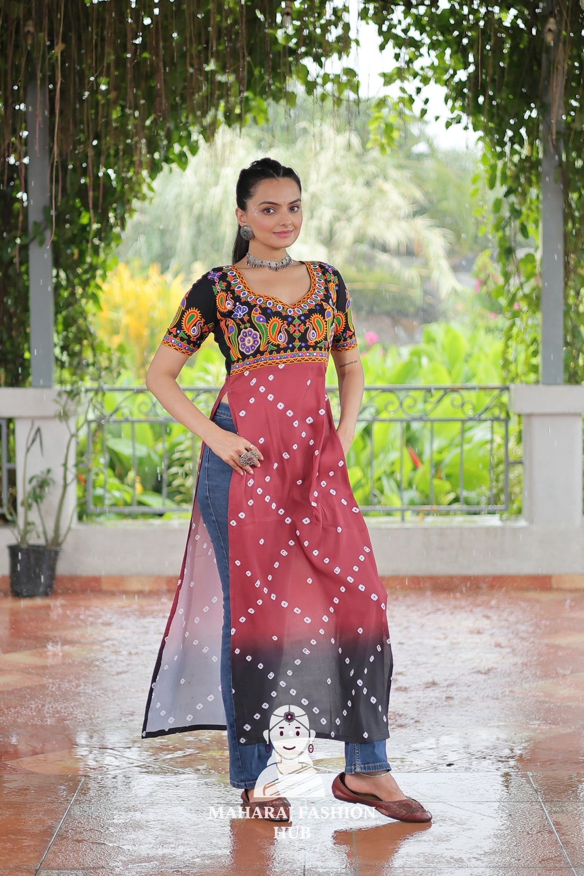 Premium Faux Georgette Bandhani Kutchi Patchwork Kurti for Festive Style 🌸🪔
