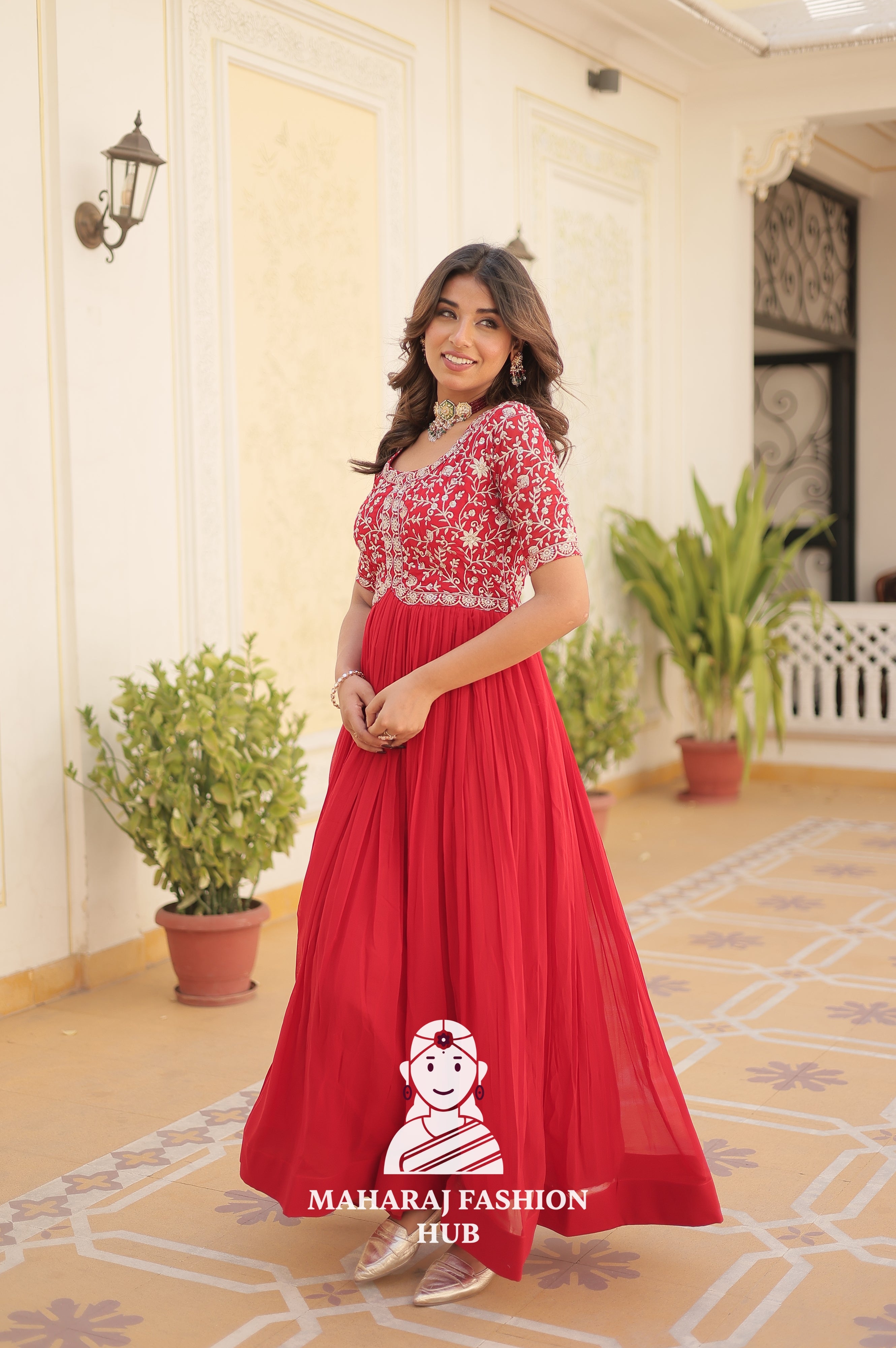 Graceful Fabric Ensemble with Timeless Aesthetic