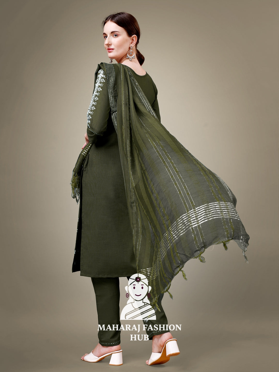 Maharaj Fashion Hub Women's Elegant Kurti Pant Dupatta Set