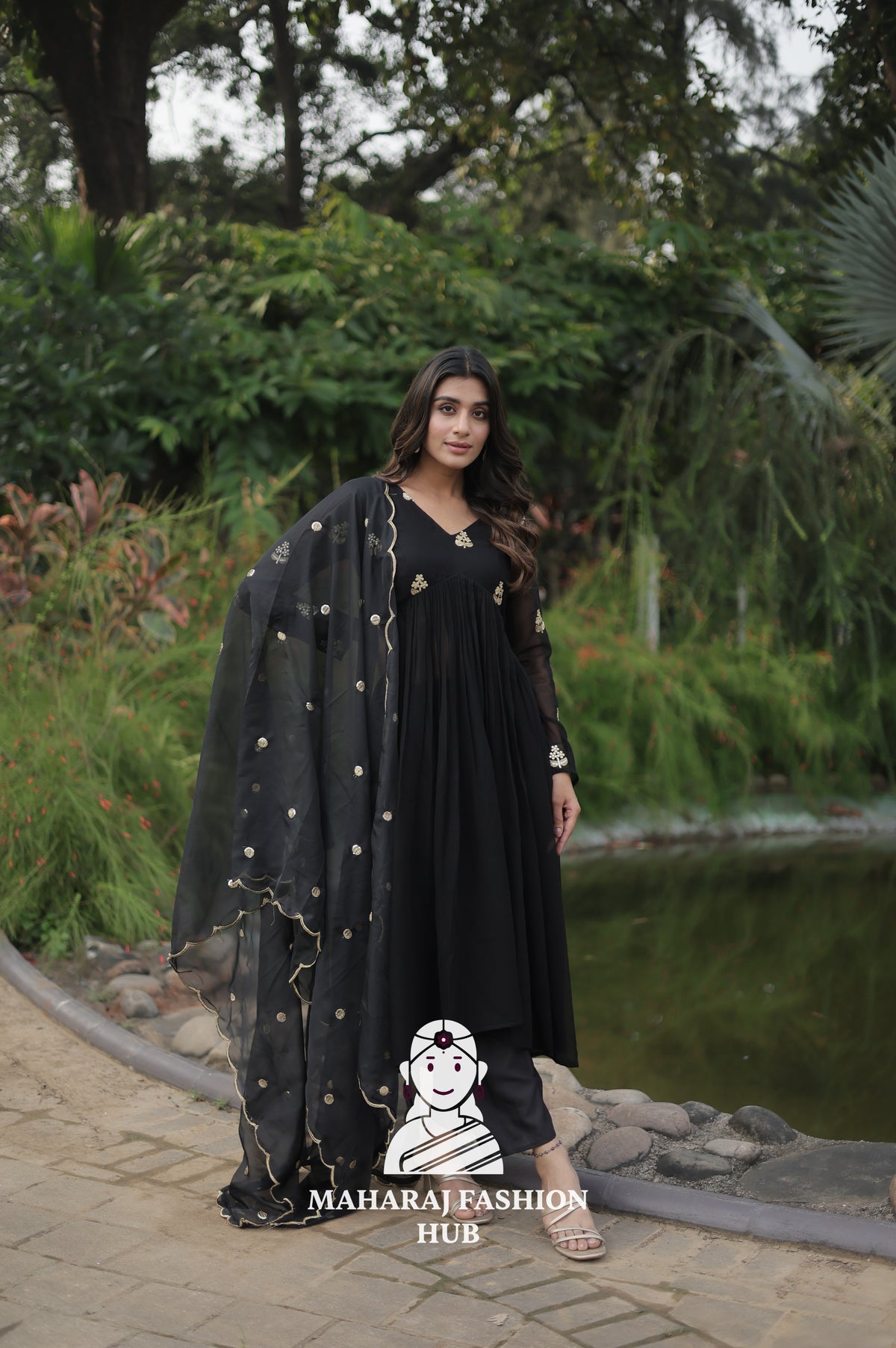 Bloom Like Royalty – Faux Blooming Designer Gown Set