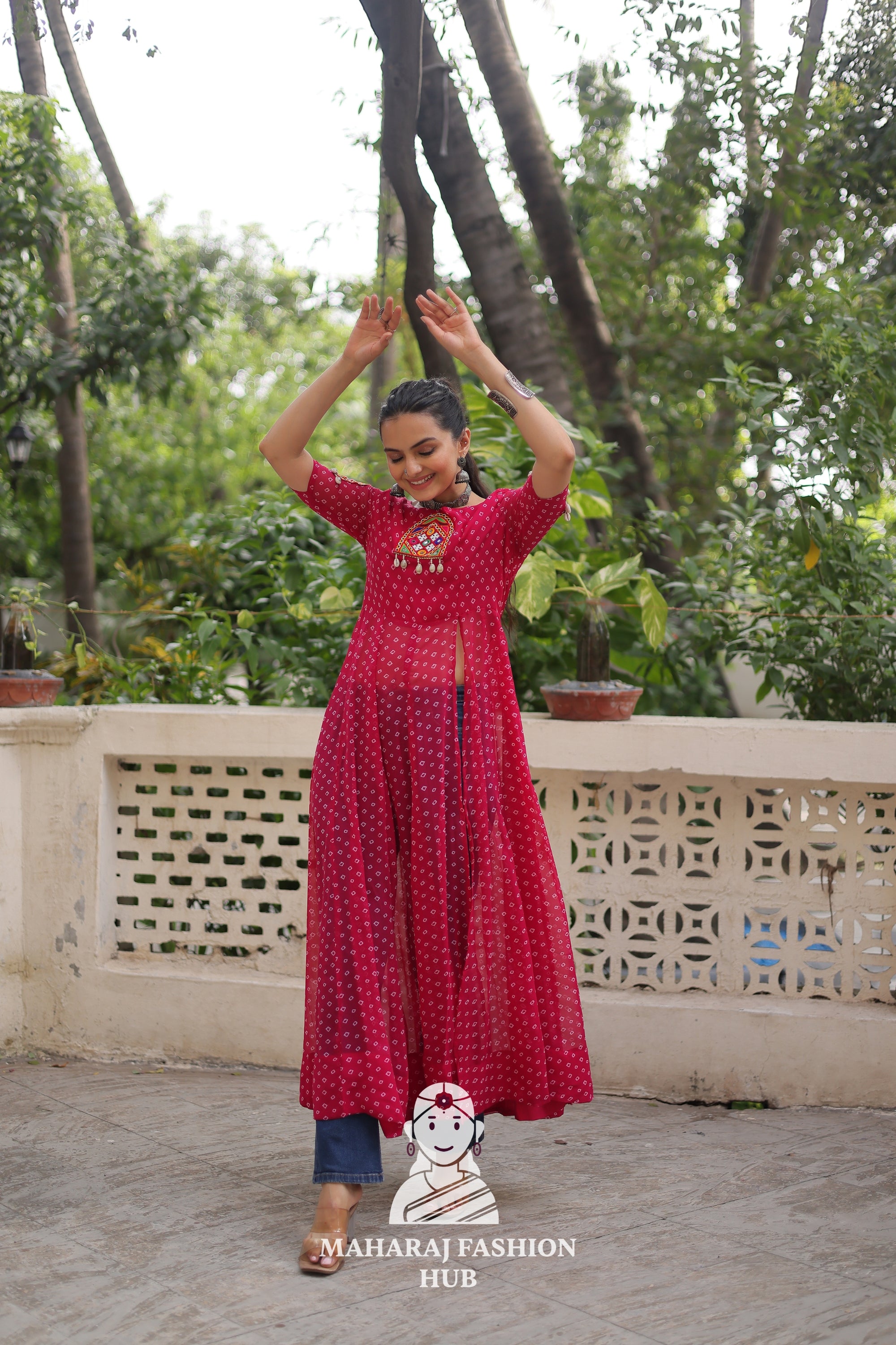 Traditional Bandhani Patchwork Half Sleeve Navratri Kurti for Women 🌸🪔