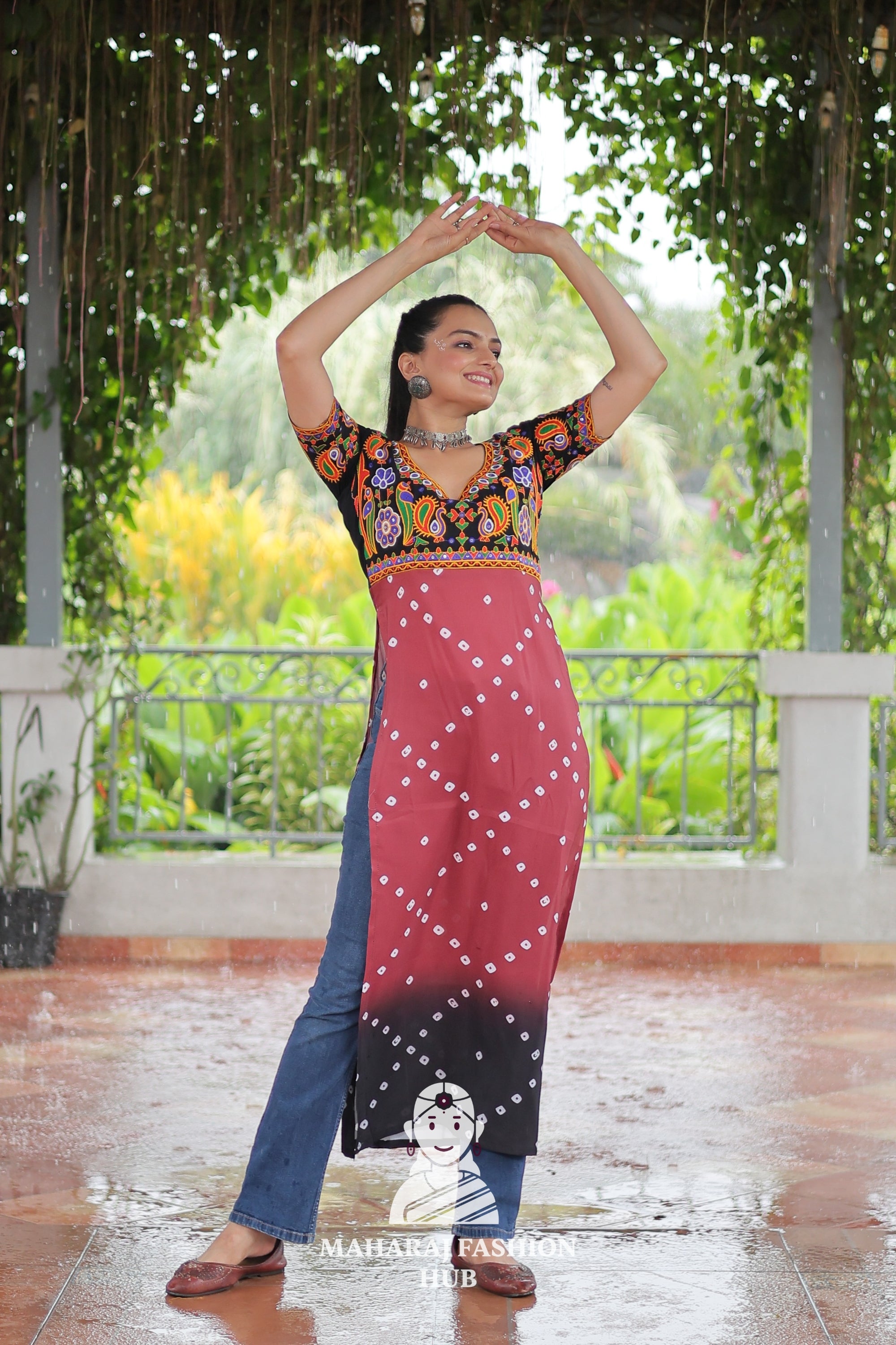 Premium Faux Georgette Bandhani Kutchi Patchwork Kurti for Festive Style 🌸🪔