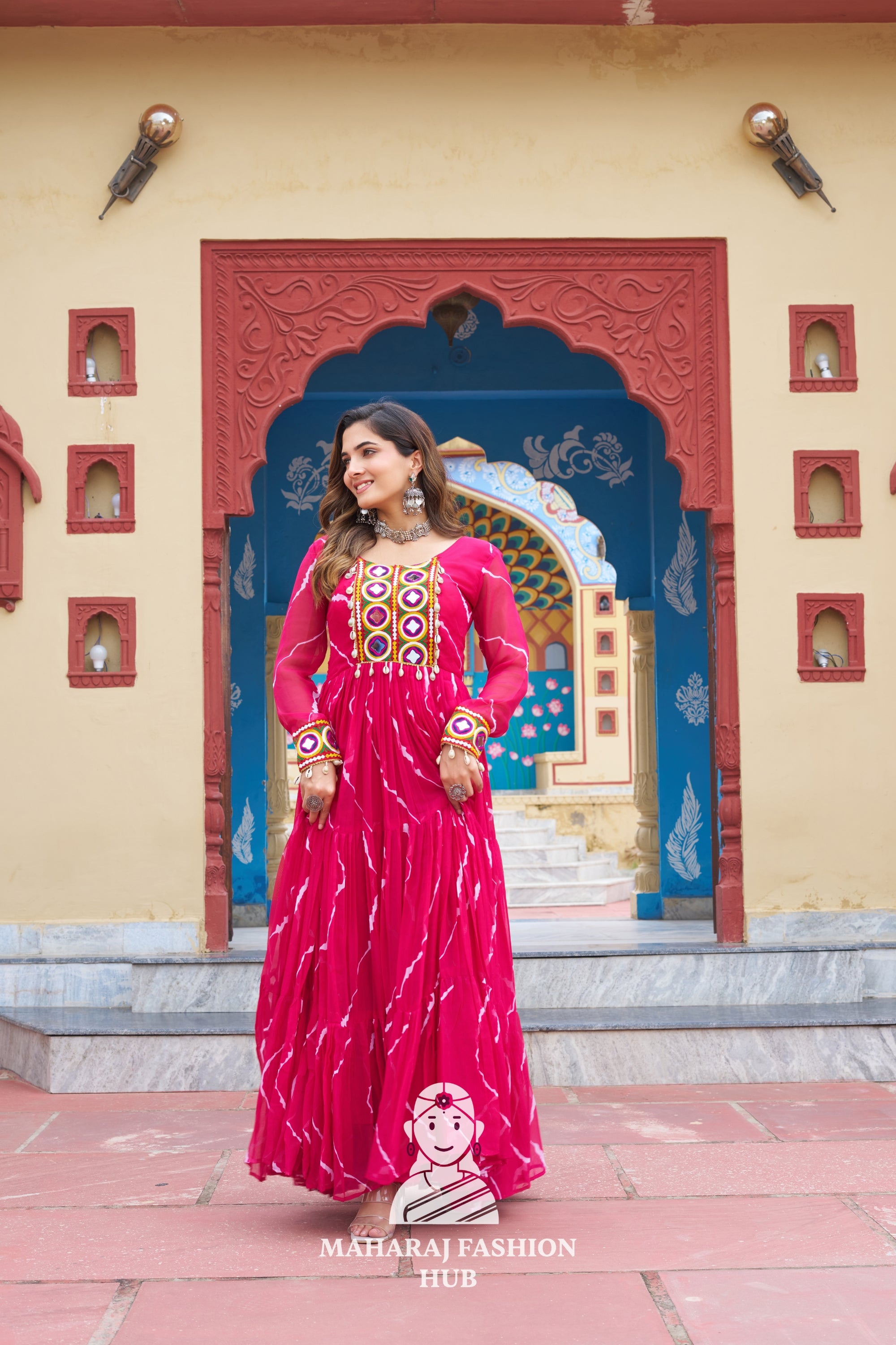 Elegant Laheriya Print Kutchi Patchwork Navratri Gown for Women ✨👗