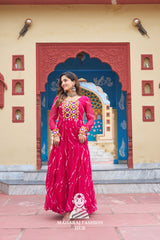 Elegant Laheriya Print Kutchi Patchwork Navratri Gown for Women ✨👗