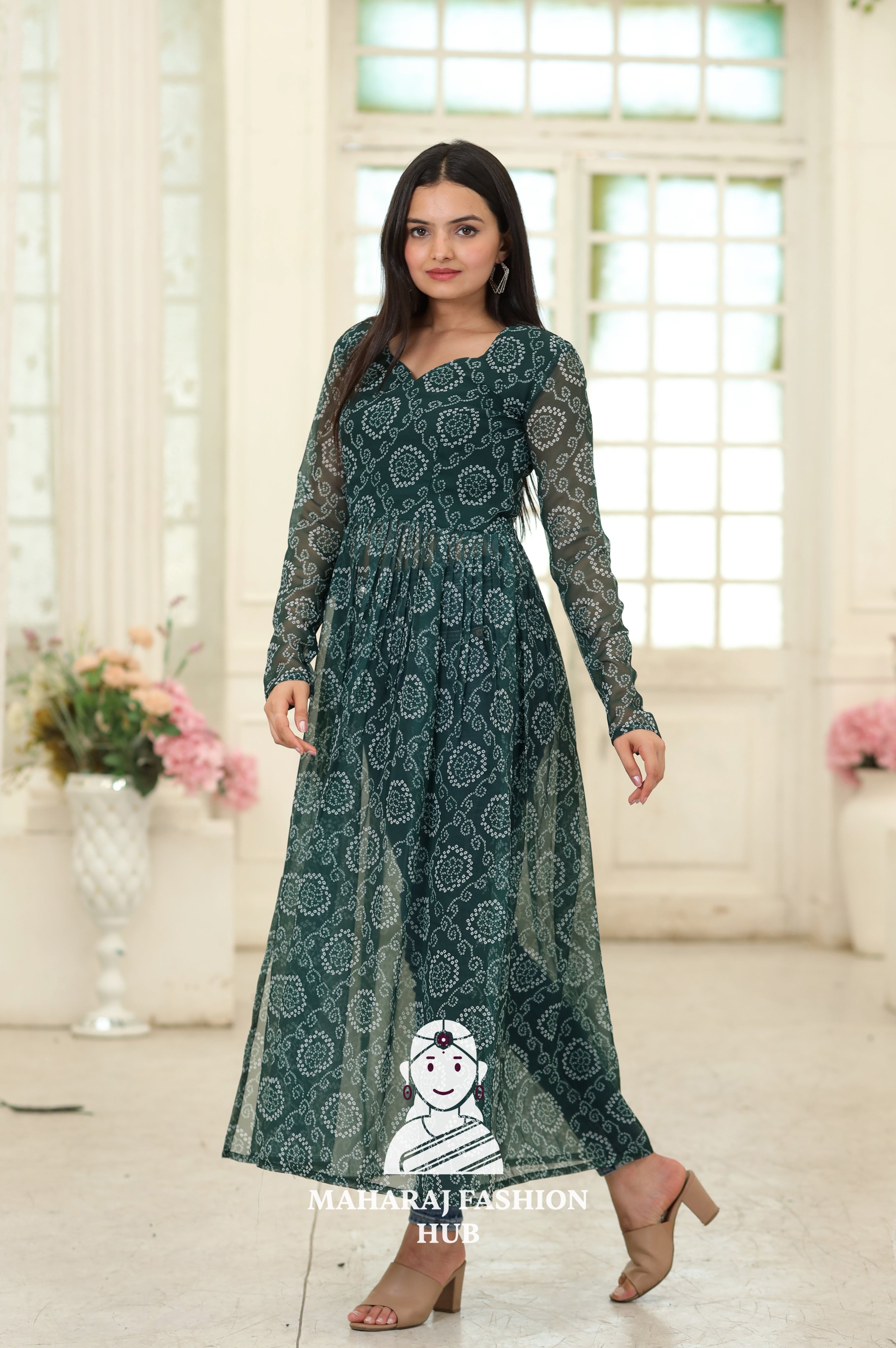 💫 Grace Meets Tradition – Bandhej Kurti Magic!
