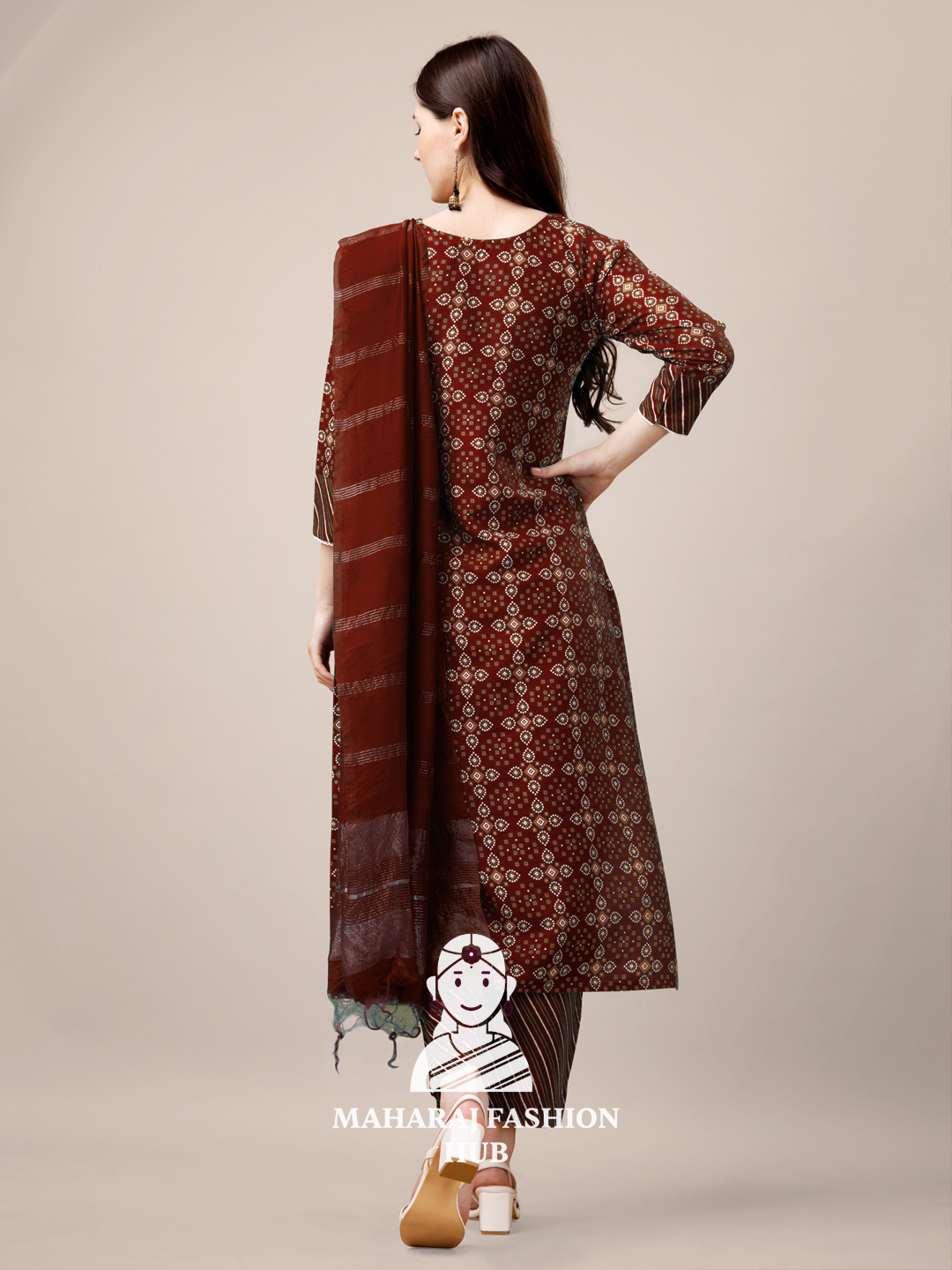 Maharaj Fashion Hub Women's Elegant Kurti Pant Dupatta Set