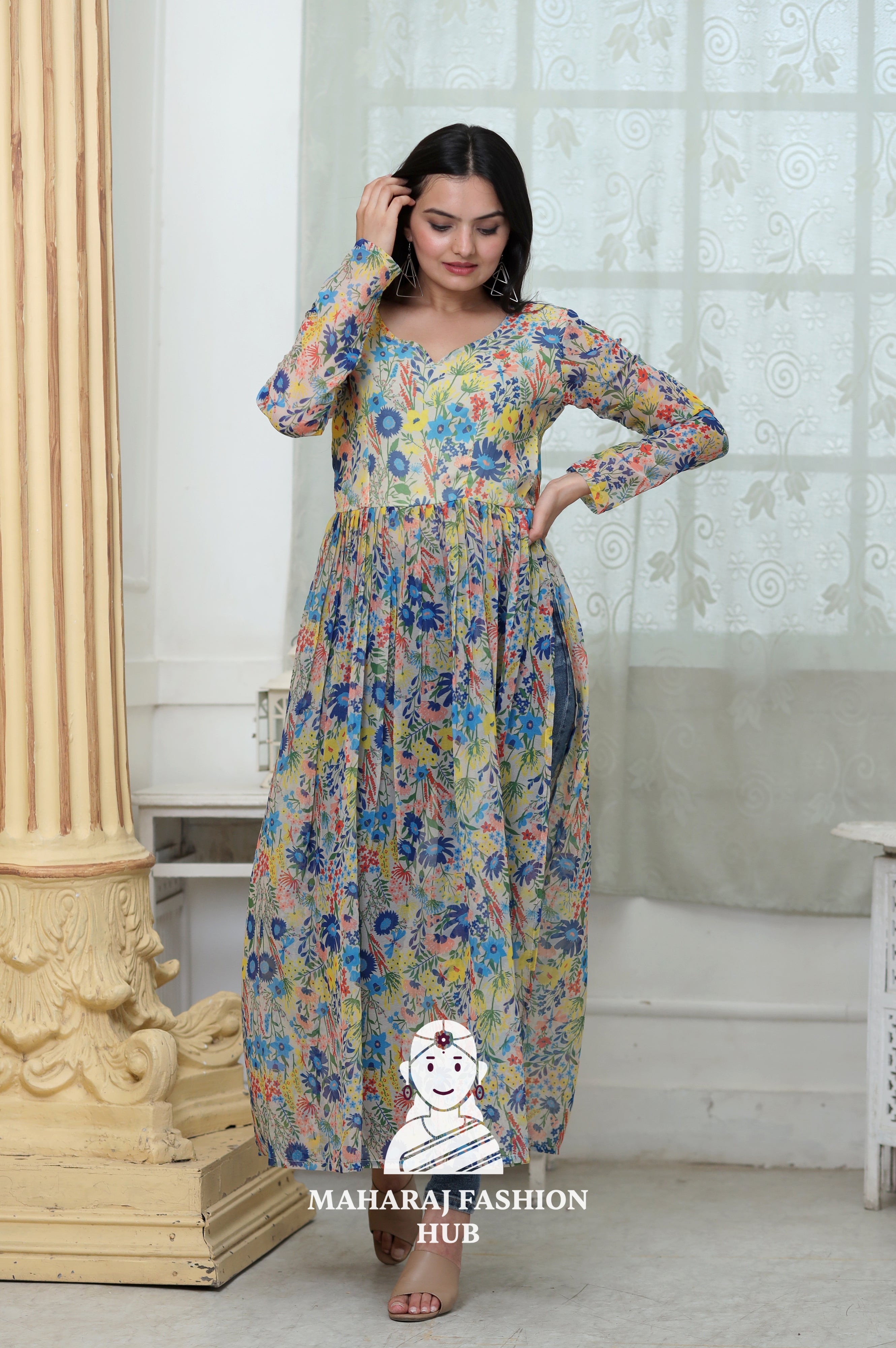 Casual to Festive Wear Kurti with Classic Touch