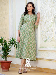 🌿 Graceful Knee-Length Embroidered Kurta – Green