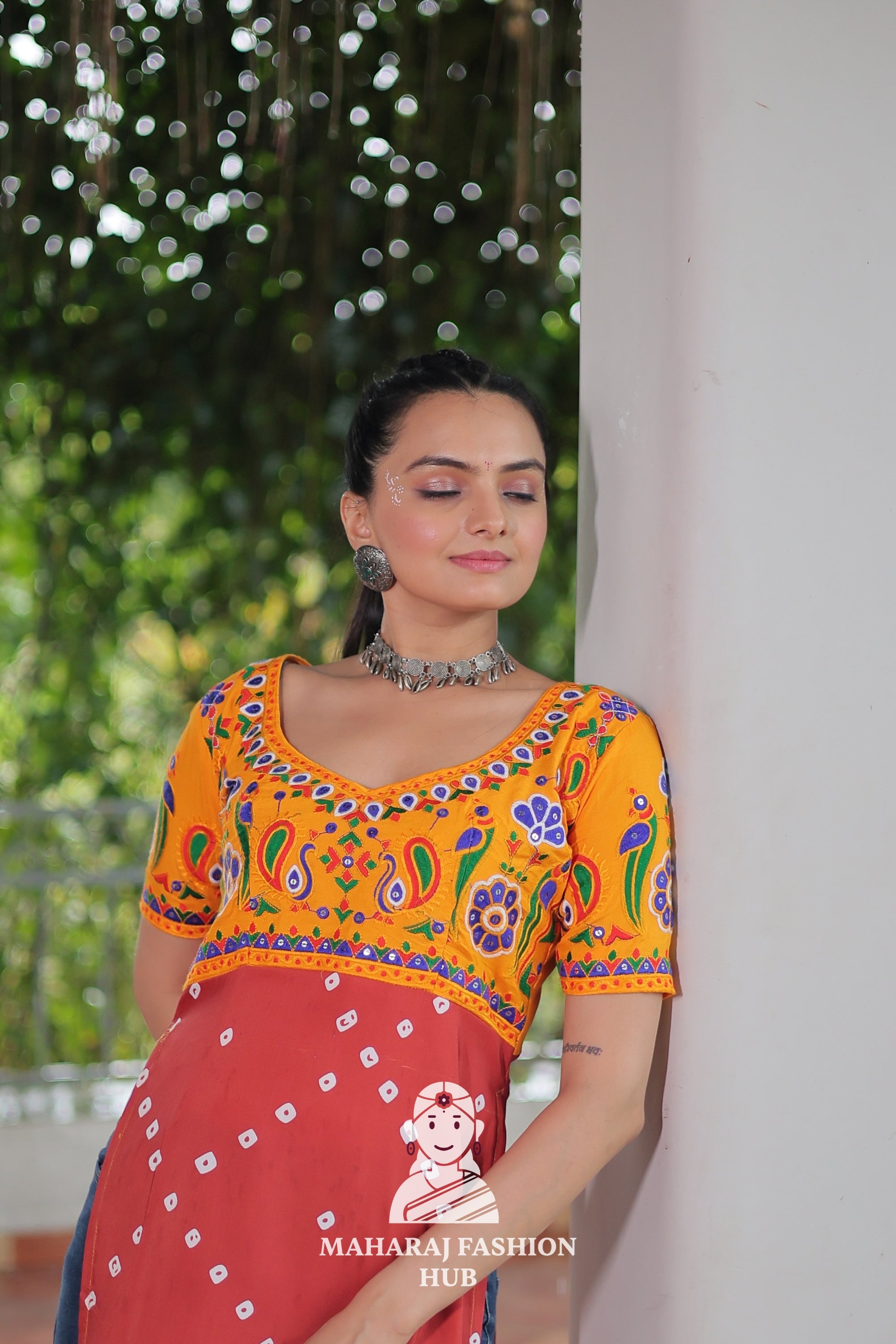 Graceful Laheriya Print 12-Meter Flair Kutchi Navratri Gown 💃🌟