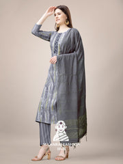 Maharaj Fashion Hub Women's Elegant Kurti Pant Dupatta Set
