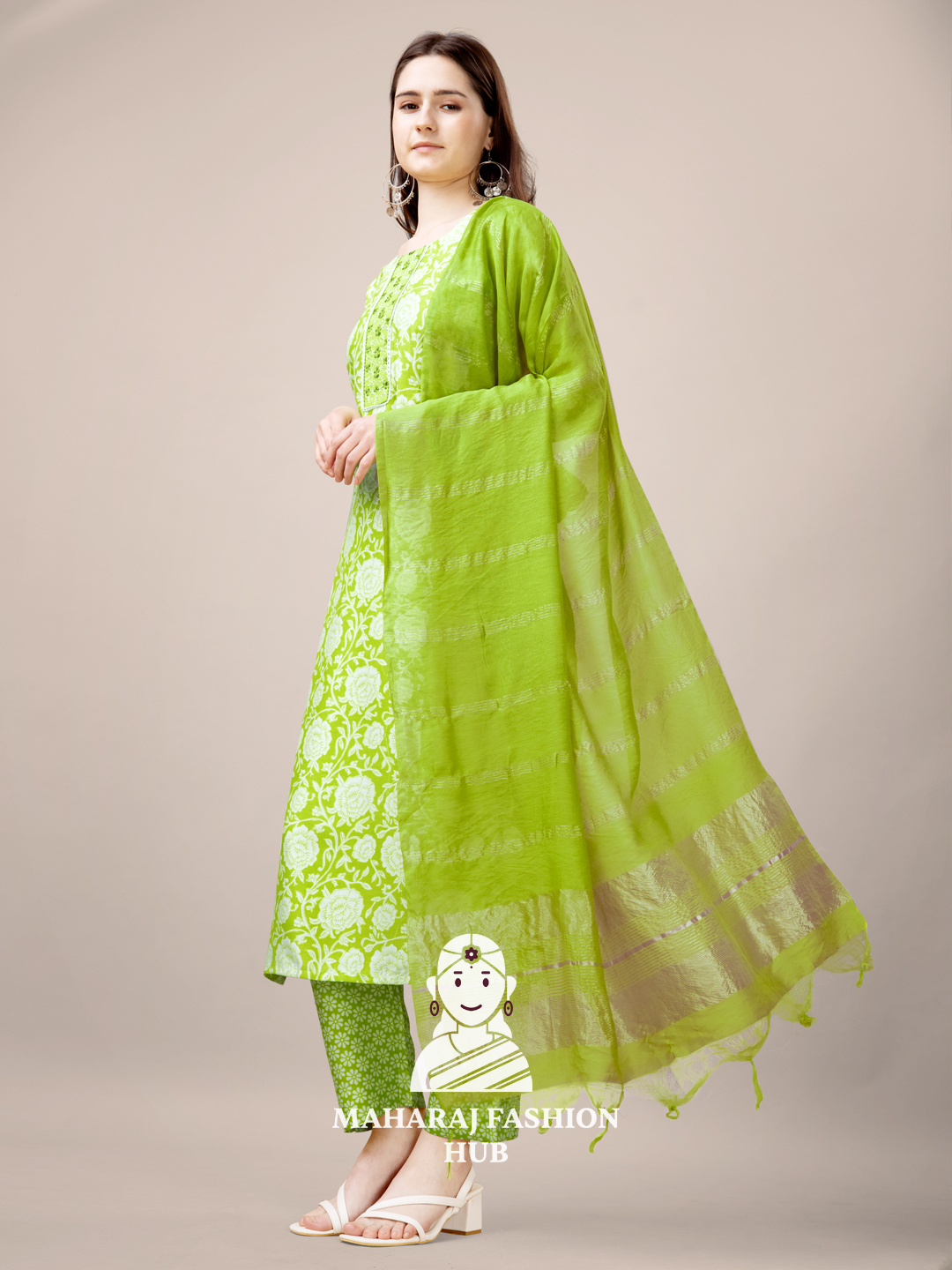 Maharaj Fashion Hub Women's Elegant Kurti Pant Dupatta Set