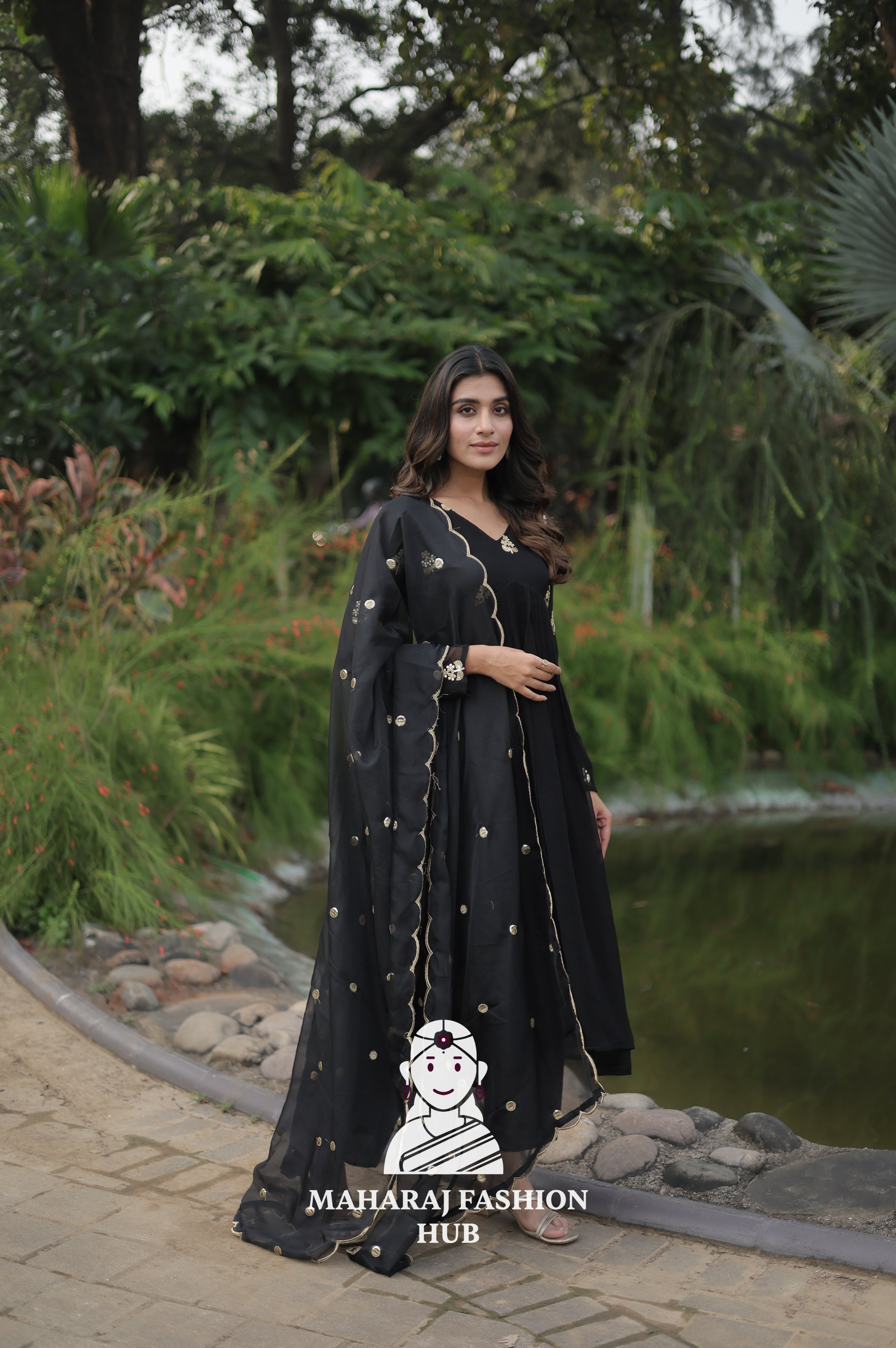Bloom Like Royalty – Faux Blooming Designer Gown Set