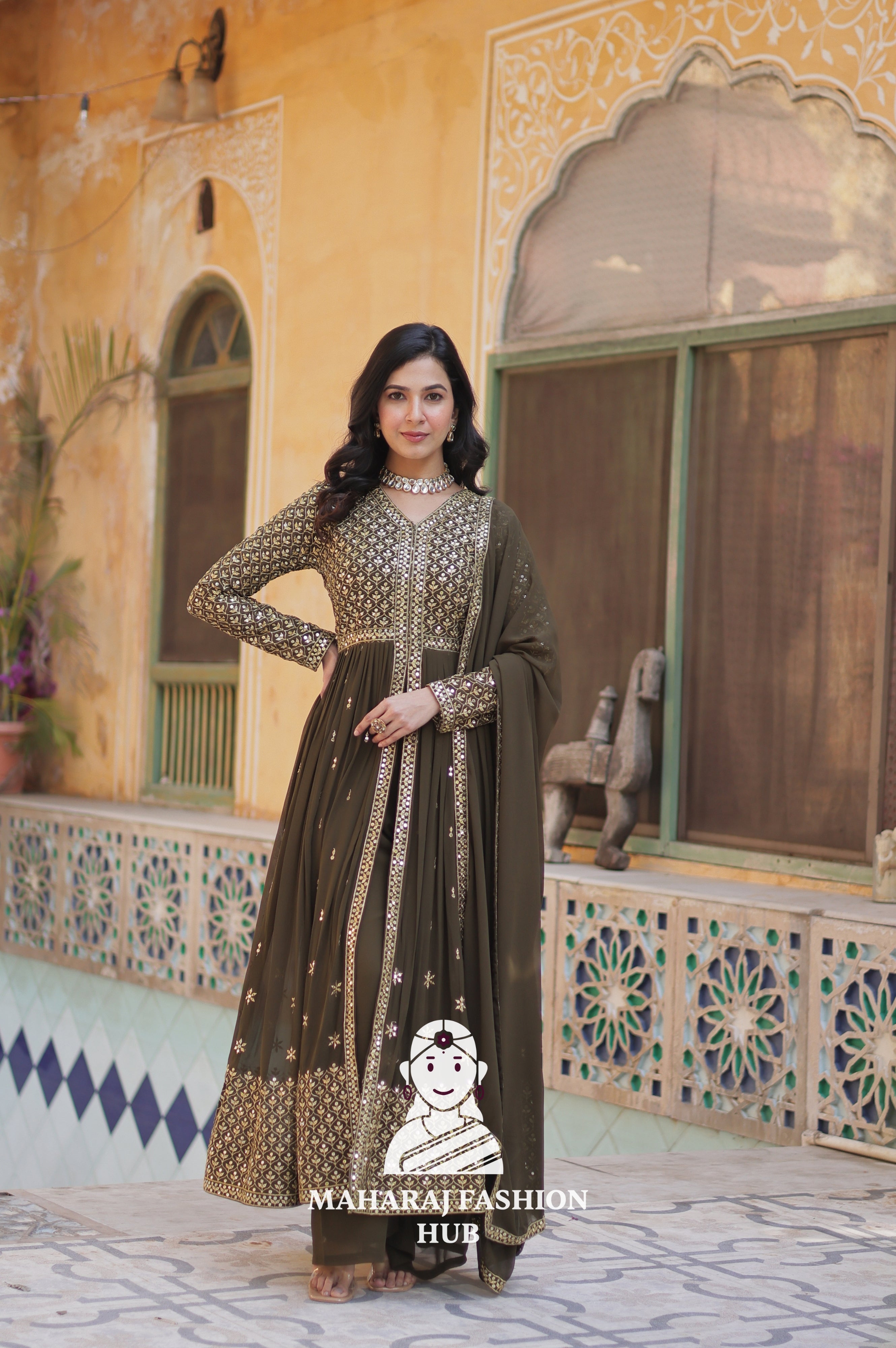 🌸 Soft Cotton-Lined Kurti Set for Festive Comfort - Special Designer Gown