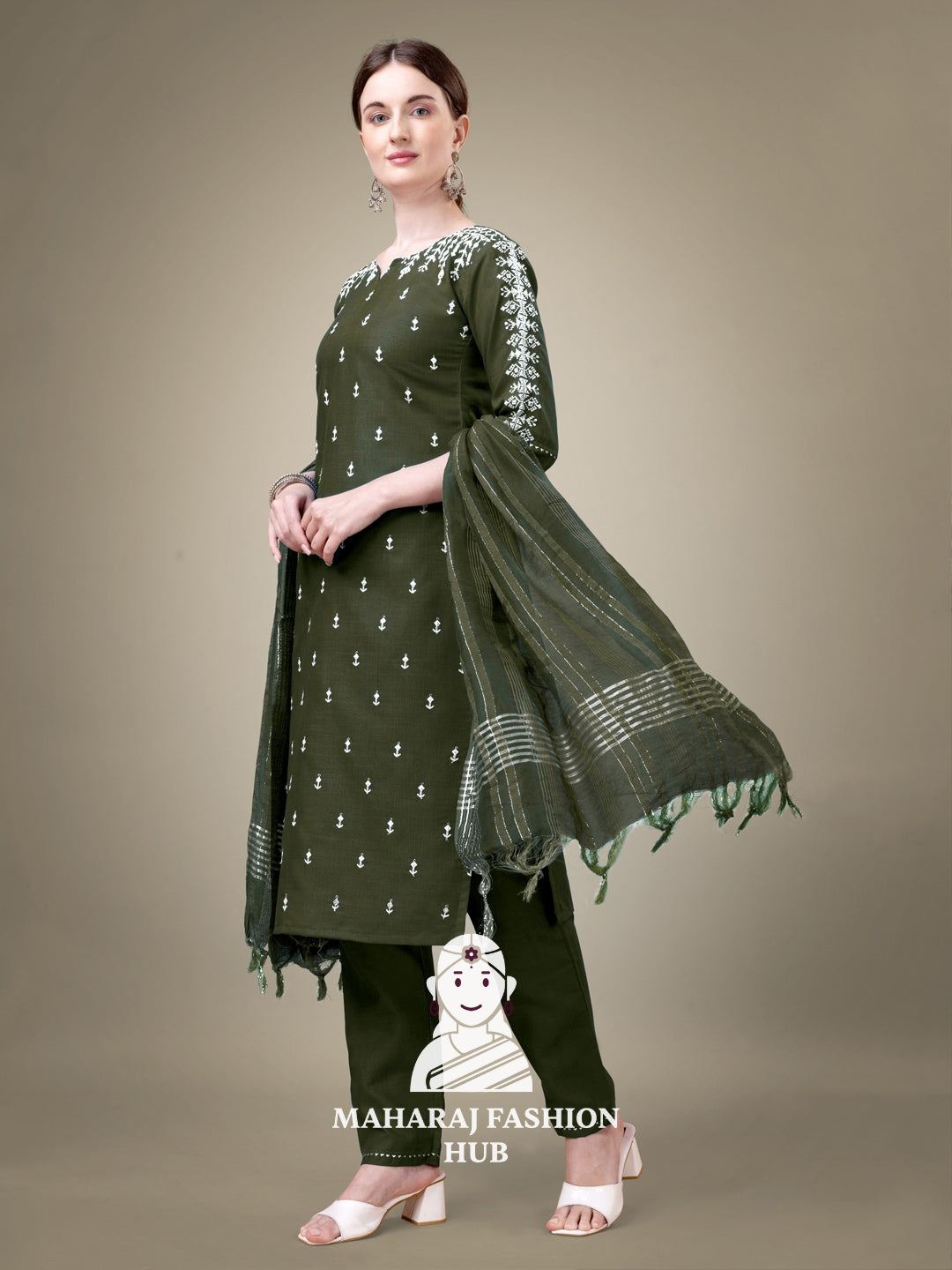 Maharaj Fashion Hub Women's Elegant Kurti Pant Dupatta Set
