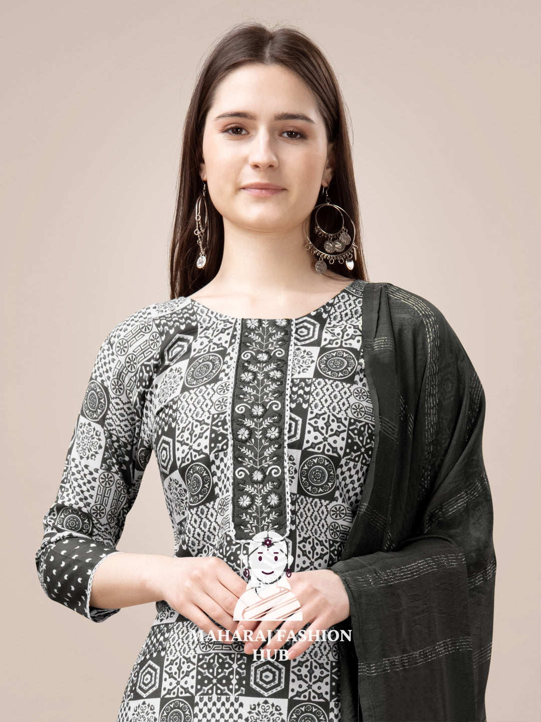 Maharaj Fashion Hub Women's Elegant Kurti Pant Dupatta Set