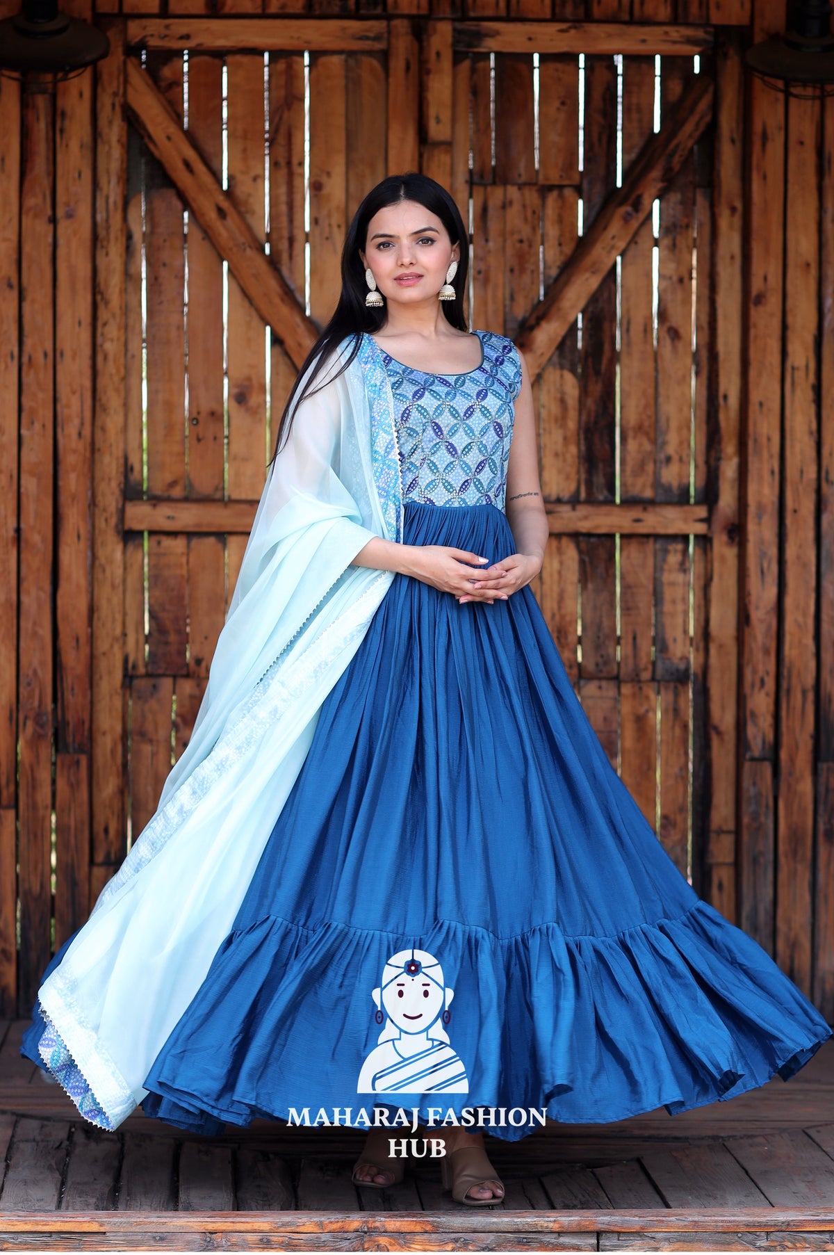 💃 Feel the Flair in This 6m Special Designer Gown