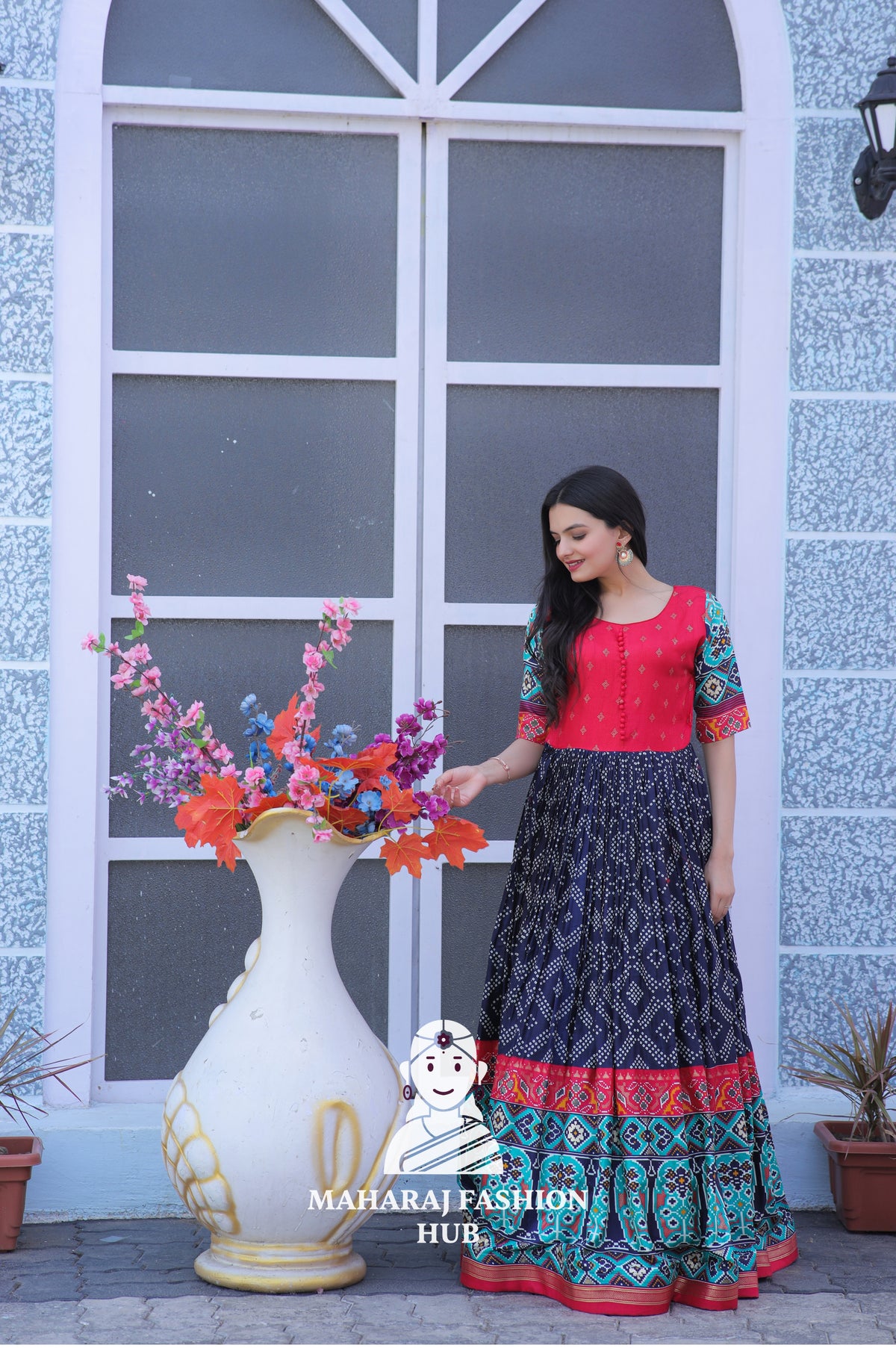 Patola Perfection – Dola Silk Gown Elegance