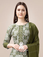 Maharaj Fashion Hub Women's Elegant Kurti Pant Dupatta Set
