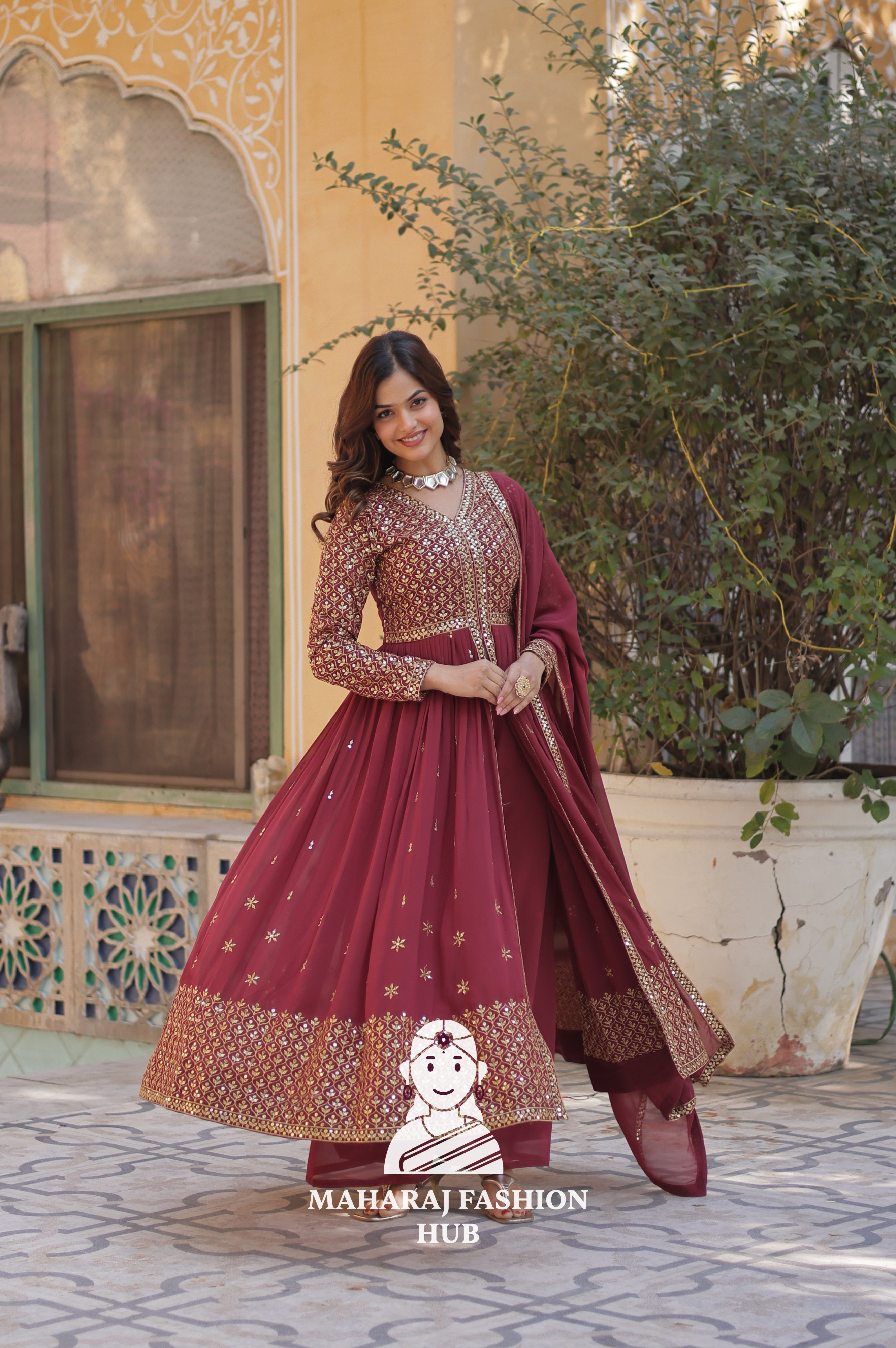 🌸 Soft Cotton-Lined Kurti Set for Festive Comfort - Special Designer Gown