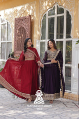 🪡 Elegant Faux Blooming Gown with 3.5 M Flair and Lace Finish Dupatta - Combo Offer Gown