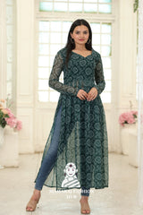 💫 Grace Meets Tradition – Bandhej Kurti Magic!