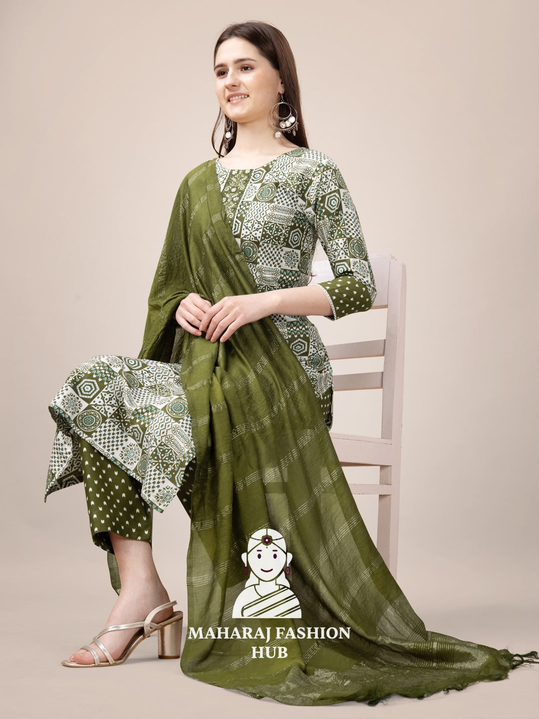 Maharaj Fashion Hub Women's Elegant Kurti Pant Dupatta Set