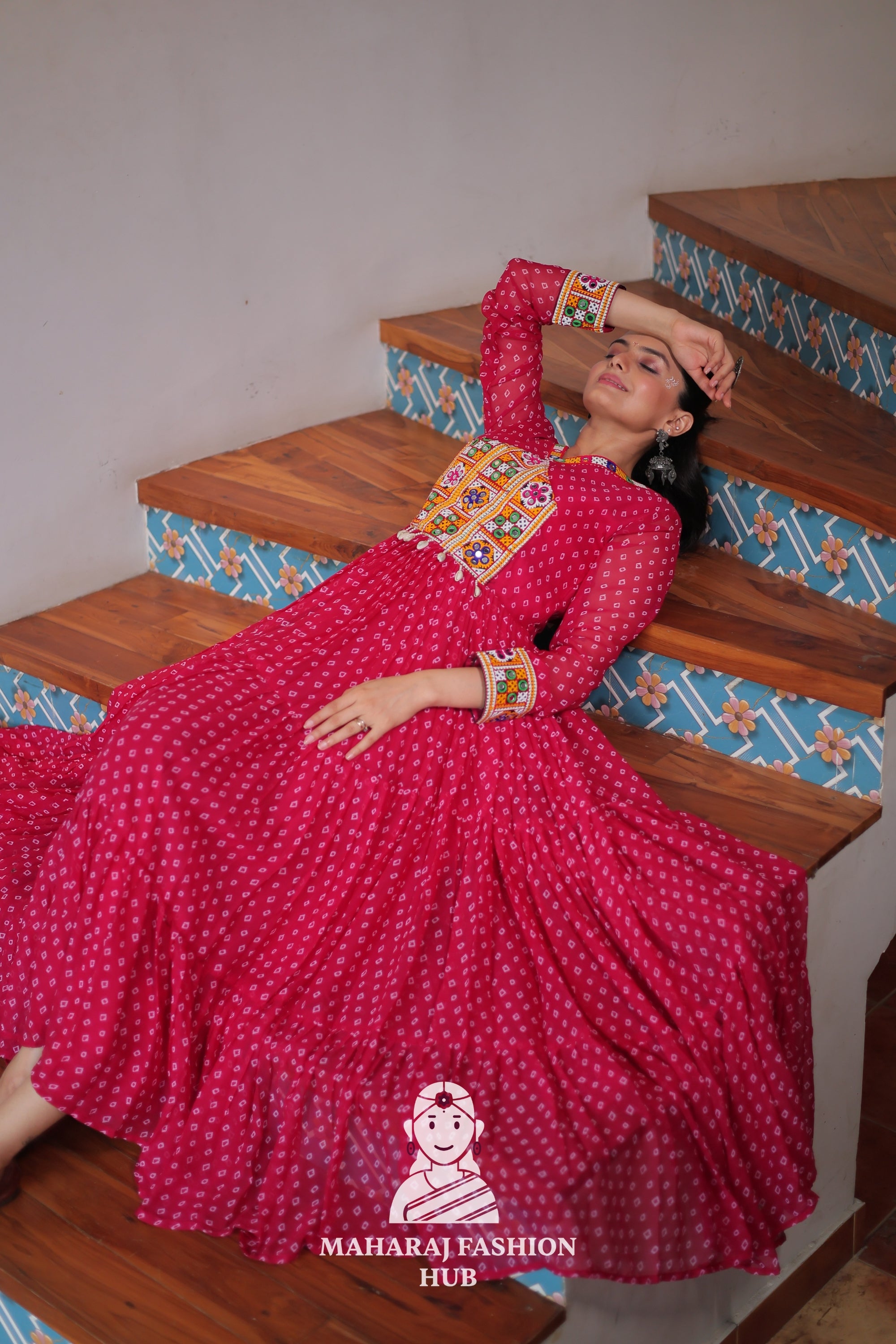Elegant Faux Georgette Bandhani Print Navratri Collection 🌟👑