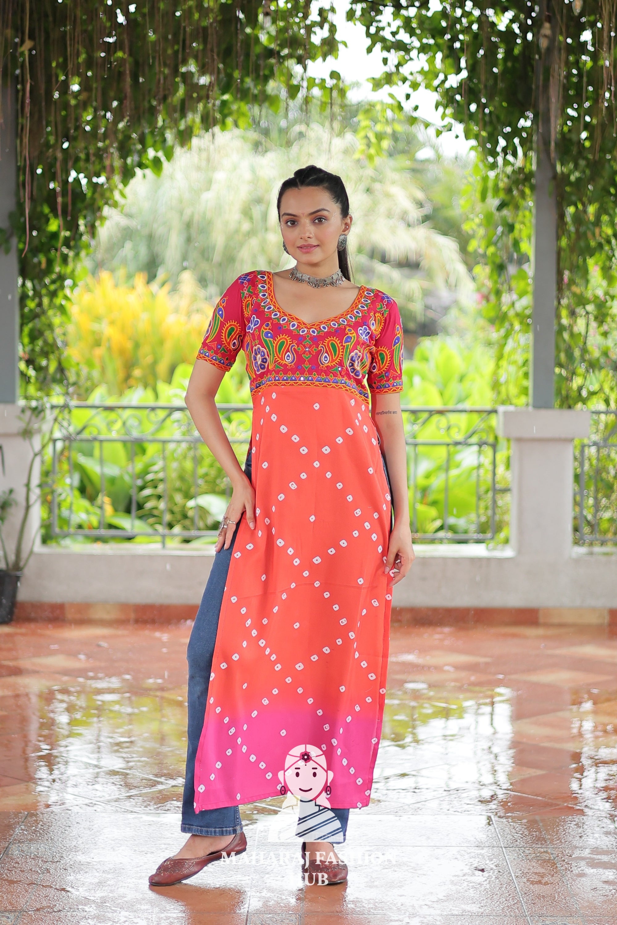 Premium Faux Georgette Bandhani Kutchi Patchwork Kurti for Festive Style 🌸🪔