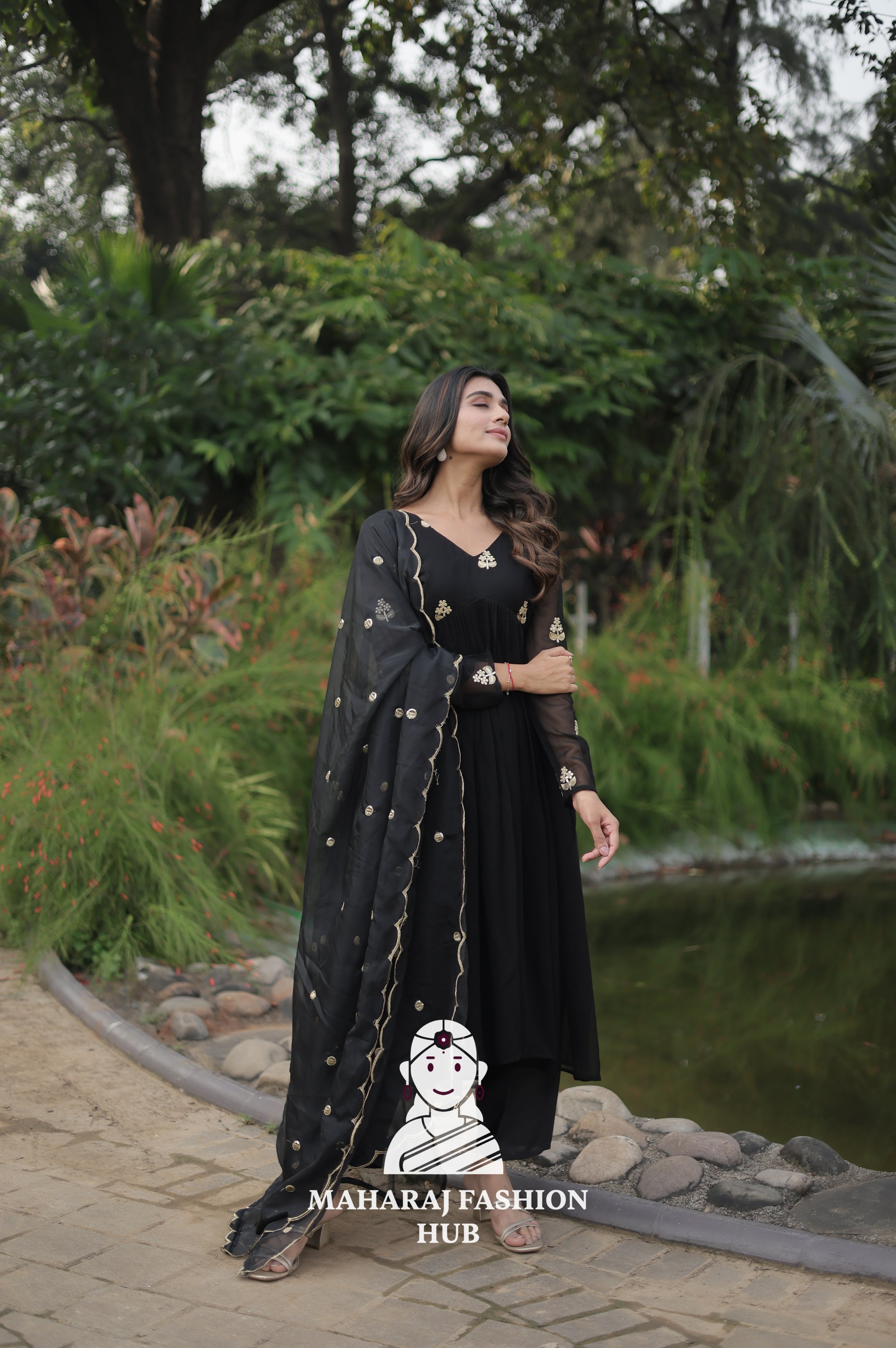 Bloom Like Royalty – Faux Blooming Designer Gown Set